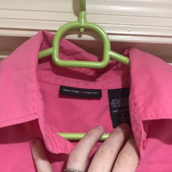 Pink button down - Picture 2 of 3